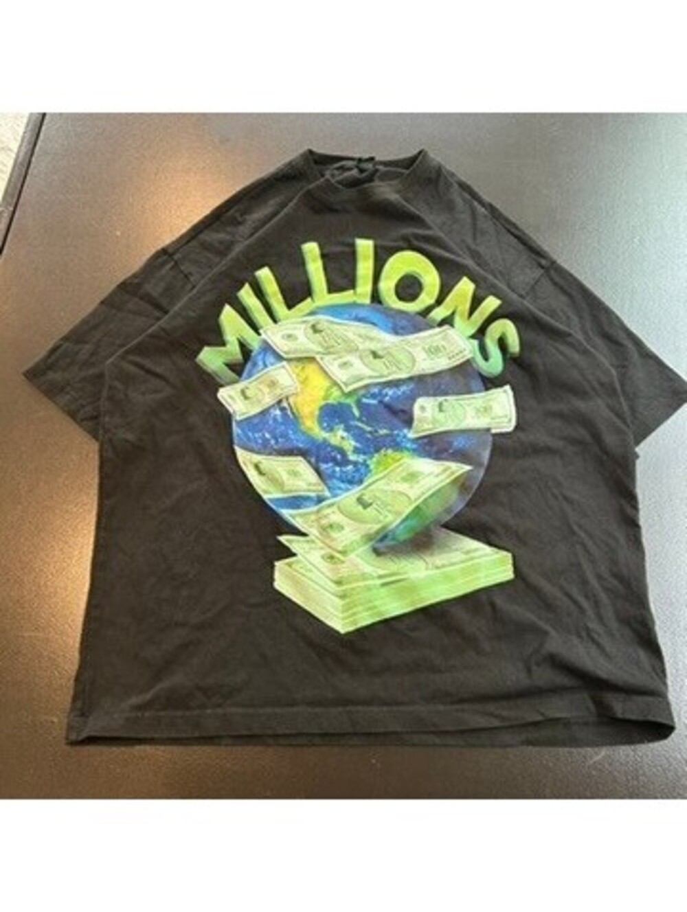 Vintage y2k designer Millions black graphic T-shirt